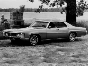 Buick LeSabre Custom Hardtop Sedan